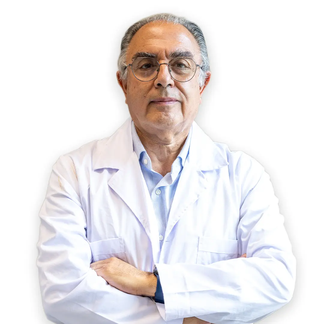 Doctor en centro médico Carlos Ortega